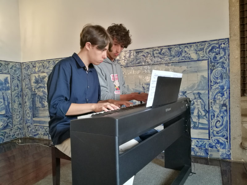 Aulas Individuais De Piano Para Adultos Ou Crianças Em Braga Ou